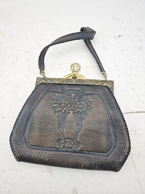 Vintage Tooled Leather Turnlock Handbag